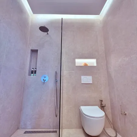 Enosis - Argo Beachside Flat *