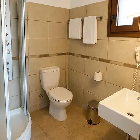 Enosis In Agia Anna , Argo Agia Anna (Naxos)